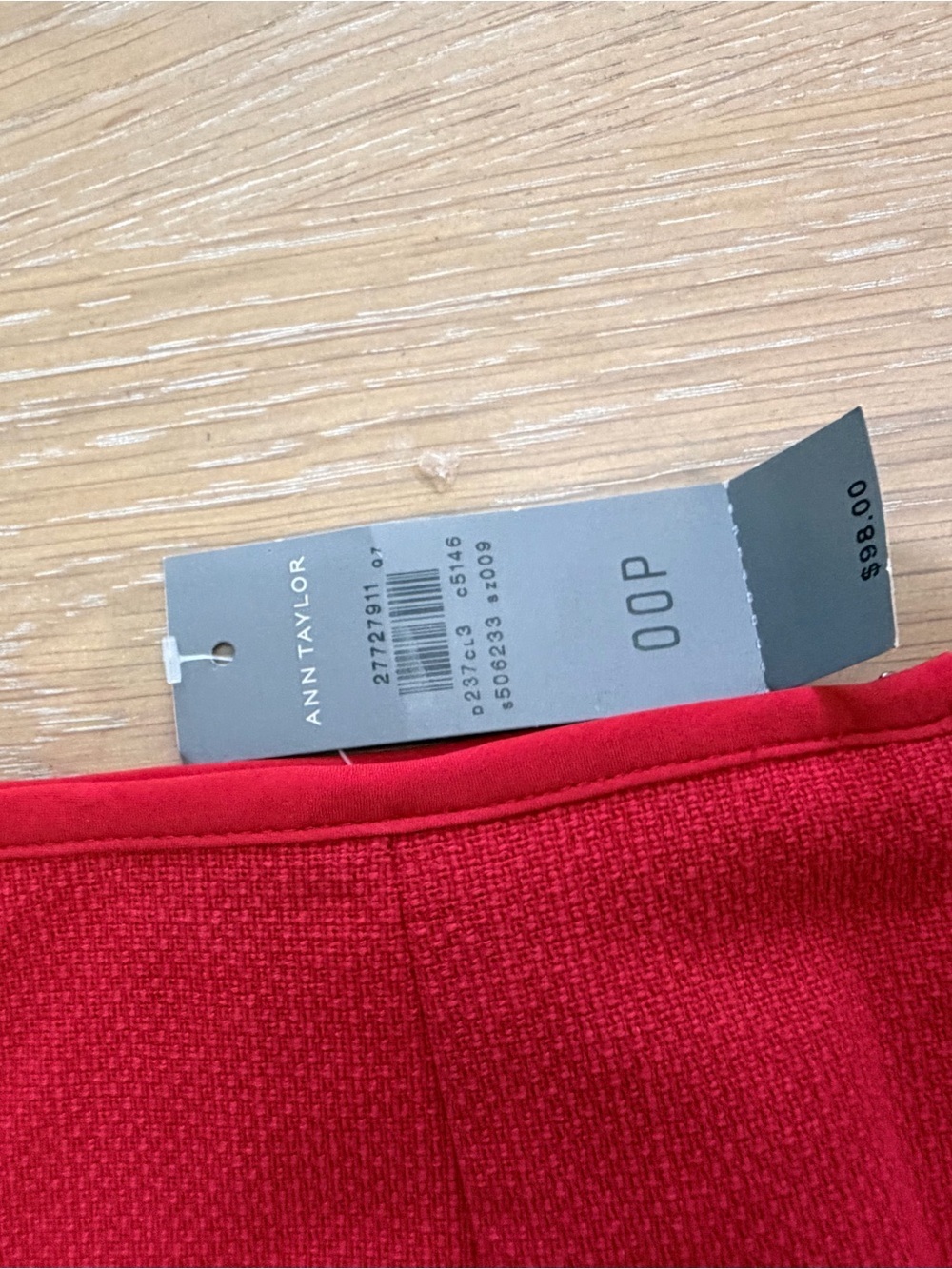NEW Ann Taylor Red Pencil Skirt with Fringe Hem - Picture 5 of 6